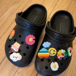 CROCS Kids Black Clogs with Colorful Charms